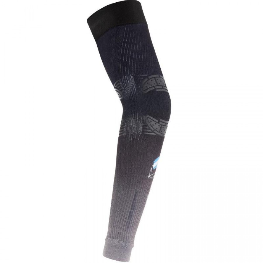 Manguitos Floky Agustin Tapia No Strain Negro 1 Unidad  Oferta + Barato